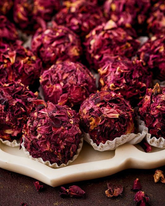 Kaju Rose Laddu